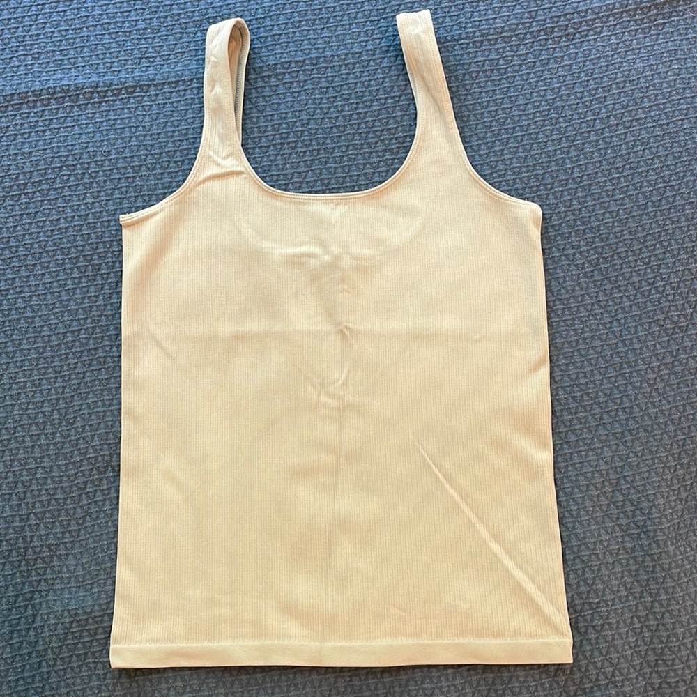 Aim’n Ribbed Seamless Singlet / Tank Top